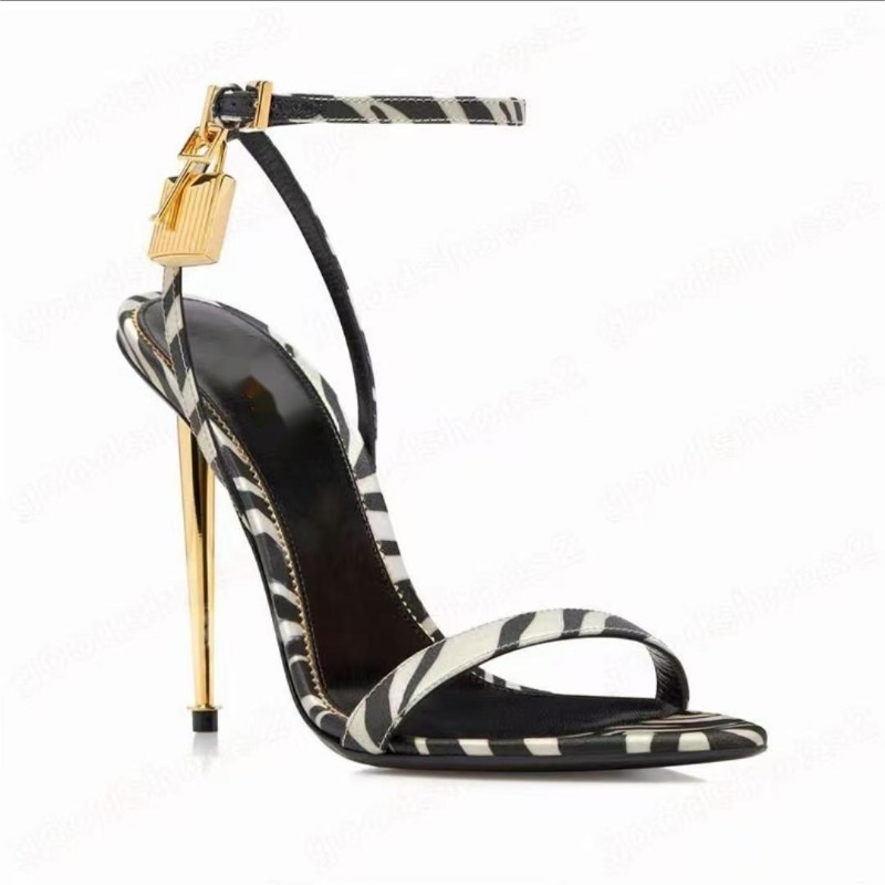 Nouvelles sandales pour femmes - Summer Clothing Stores avis et prix